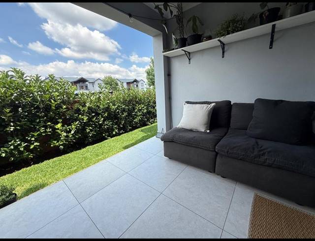 2 BEDROOM APARTMENT FOR SALE IN GOLDEN FIELDS ESTATE